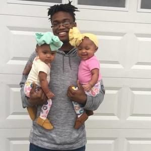 Meet your Posher, Aaron